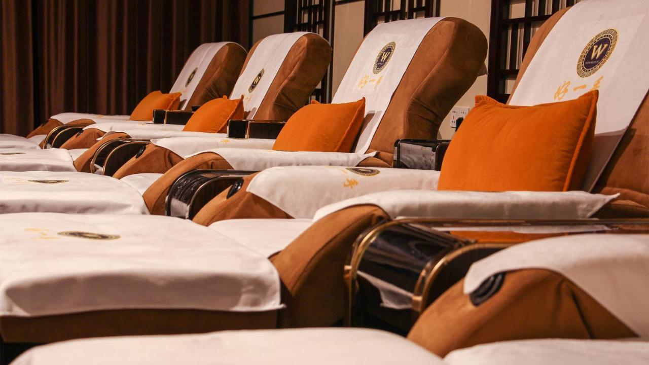 Won Majestic Hotel Cambodia Сиануквиль Экстерьер фото