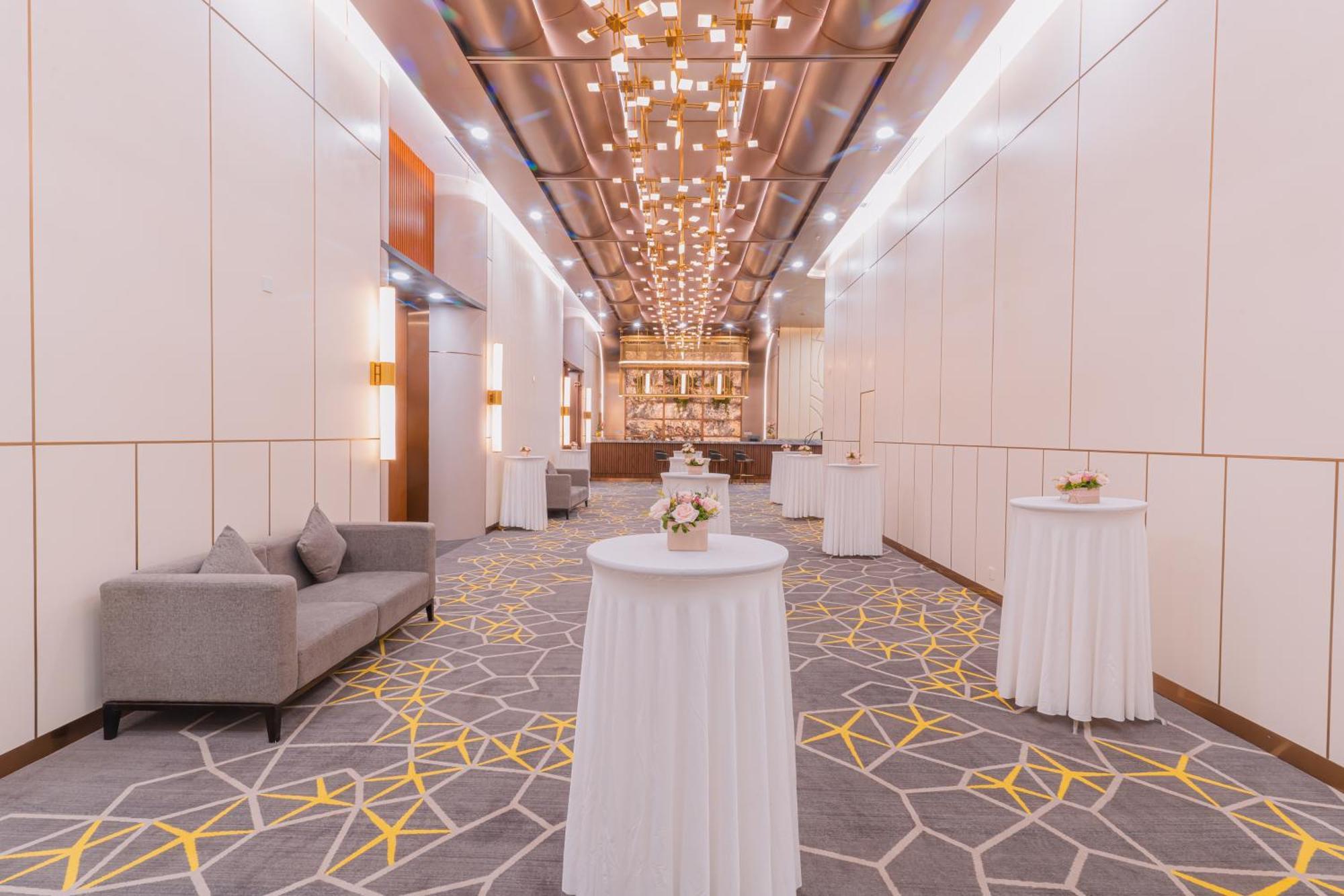 Won Majestic Hotel Cambodia Сиануквиль Экстерьер фото